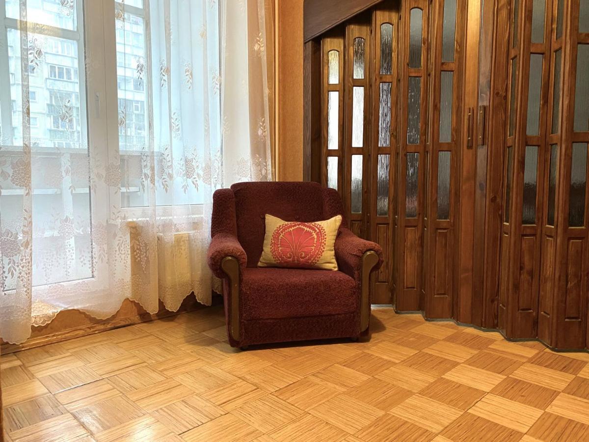 Spacious 3-Room Apartment & Parking Рига Екстериор снимка